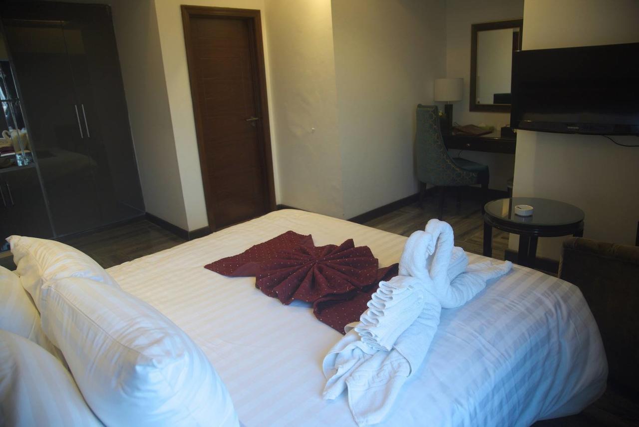 Savoey Hotel Lahore Eksteriør billede