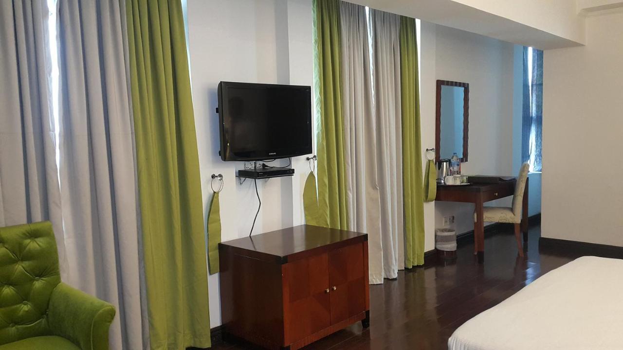 Savoey Hotel Lahore Eksteriør billede